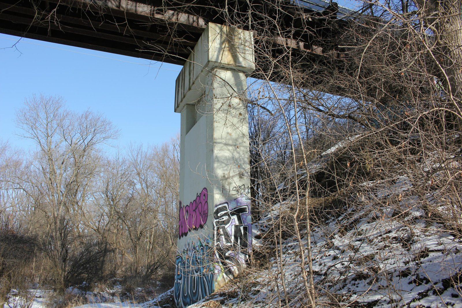 East pier